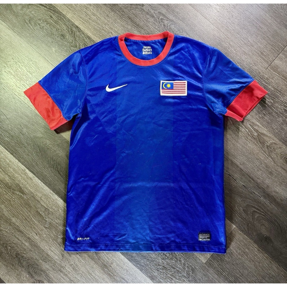 National Team Malaysia Nike 2010 Away Football Shirt Soccer Jersey